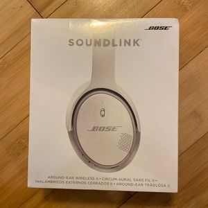 Bose Soundlink Noise Cancellation Headphones- BNWT